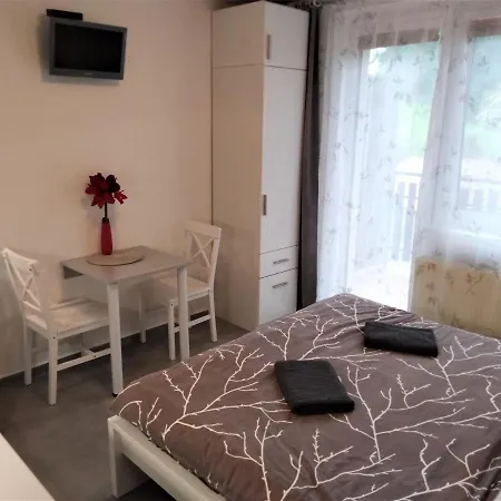 V Roklich & Apartmens V Roklich Říčany