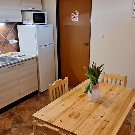 V Roklich & Apartmens V Roklich 3* Říčany