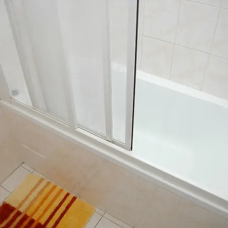 V Roklich & Apartmens V Roklich Pensión Říčany