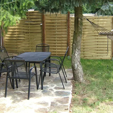 V Roklich & V Roklich 4*