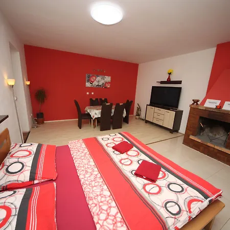 V Roklich & V Roklich Casa de hóspedes 4*