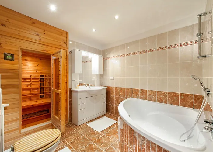 V Roklich & V Roklich 4* Říčany