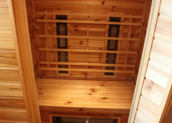 V Roklich & V Roklich